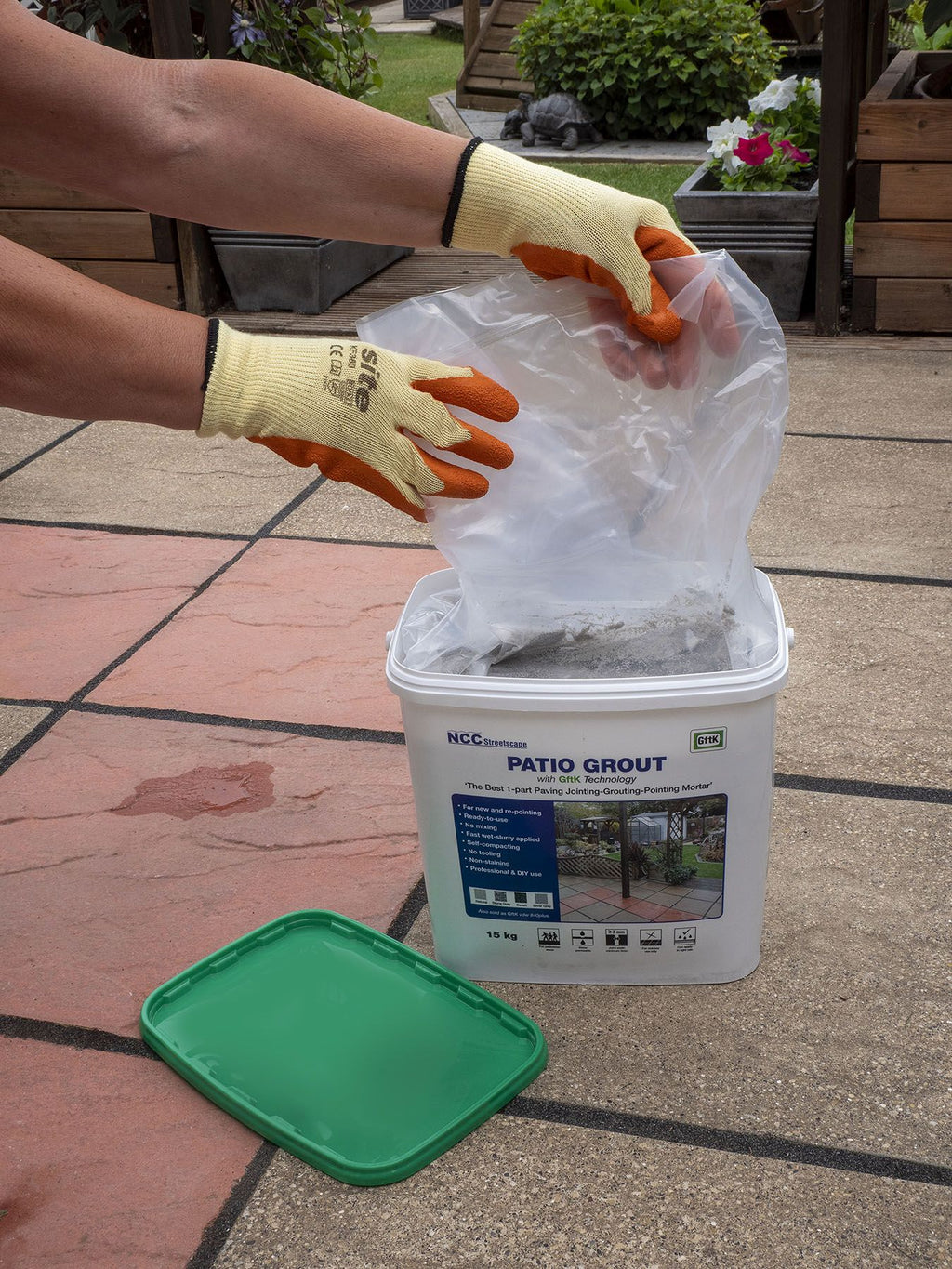 Patio Grout with GftK Technology