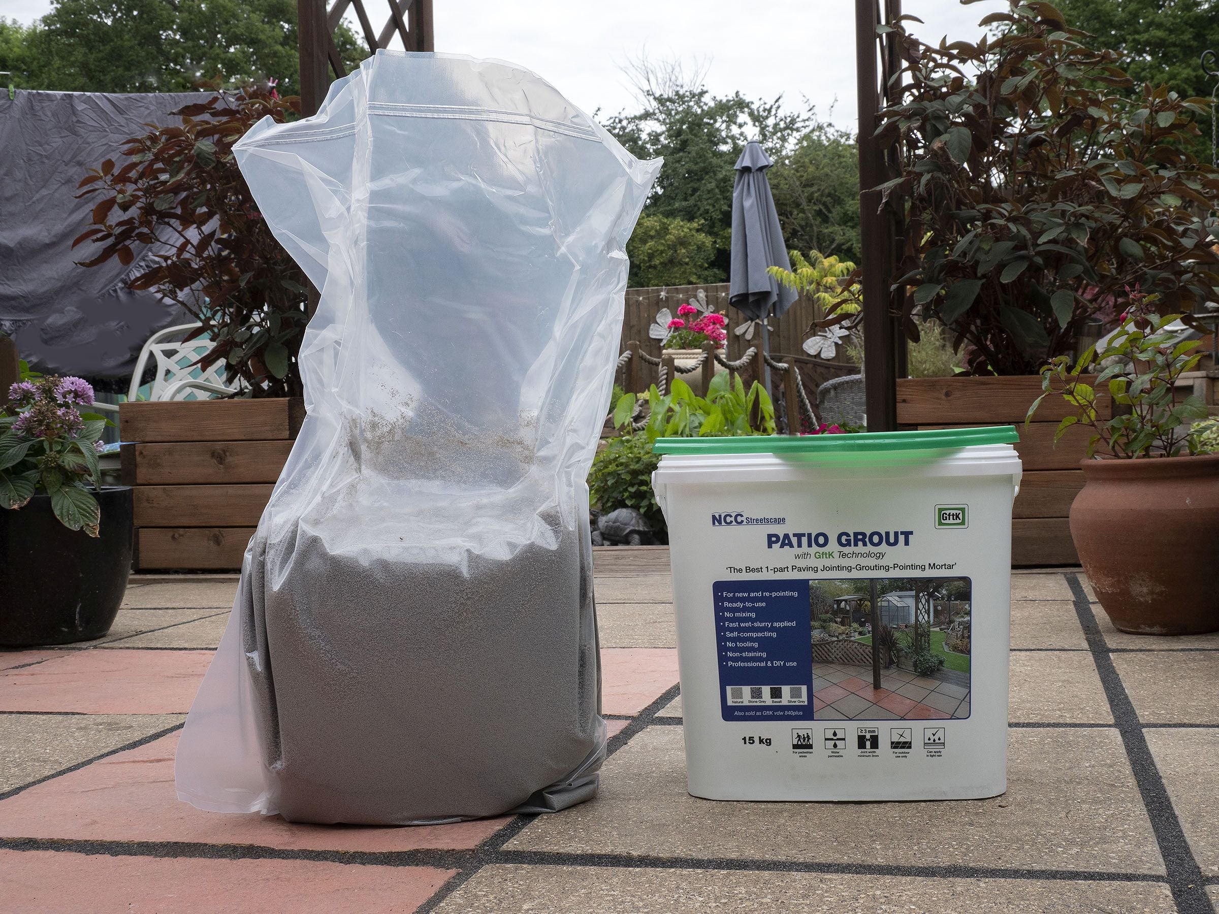Patio Grout with GftK Technology